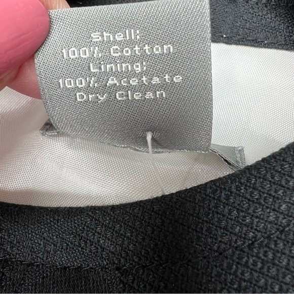 NWT ANN TAYLOR White Red Black Abstract Floral Sleeveless Halter Dress Size 2 - Picture 16 of 16